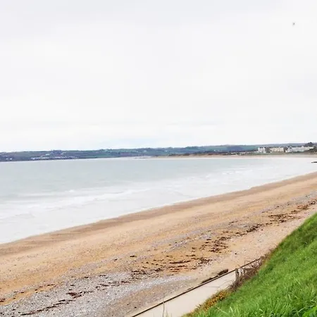 Holiday home Seagrass A Luxurious Gem By The Sea *